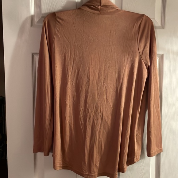 Blush top - Picture 5 of 5